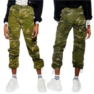 TOPSHOP Camo Cargo Pants High Rise Straight Leg in Green Camo - 4